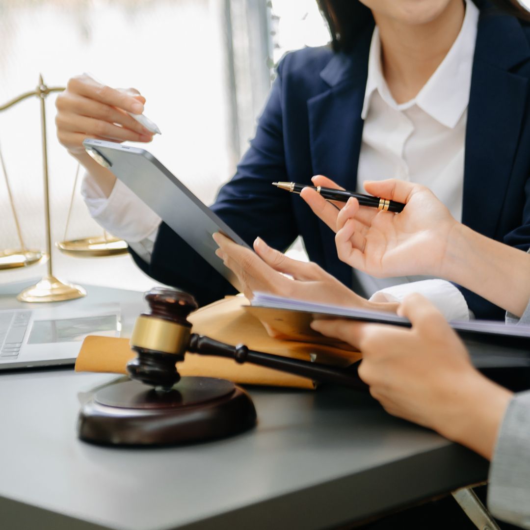 lawyer and client having a discussion