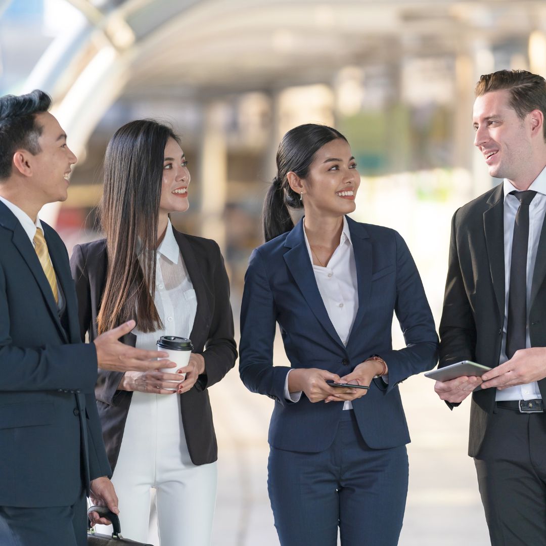 people discussing business